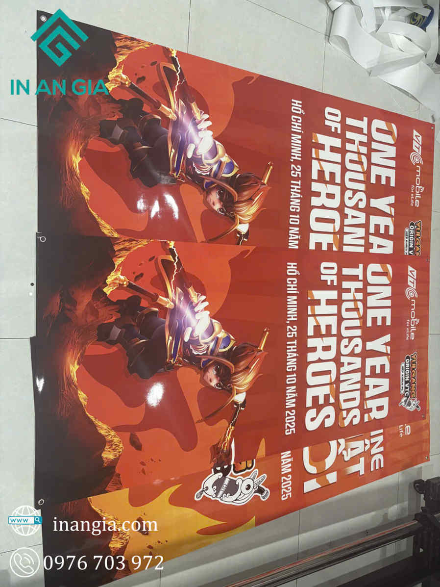 Poster game VTC Mobile in ấn tại In An Gia với nhân vật hoạt hình cầm kiếm trên nền lửa đỏ