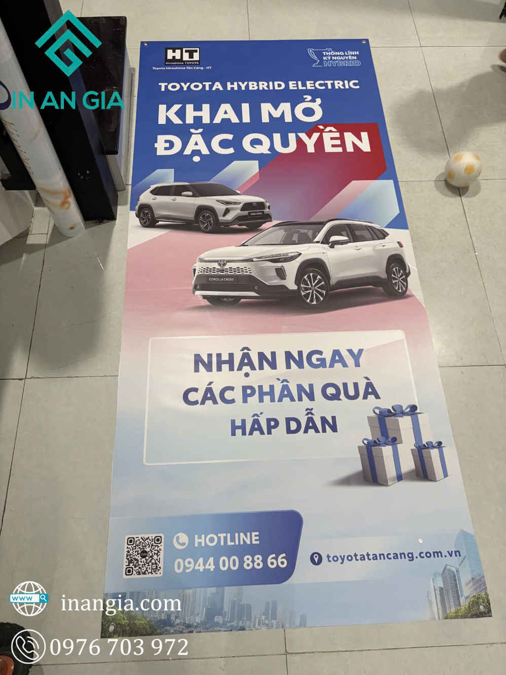 In PP Standee 80x200cm