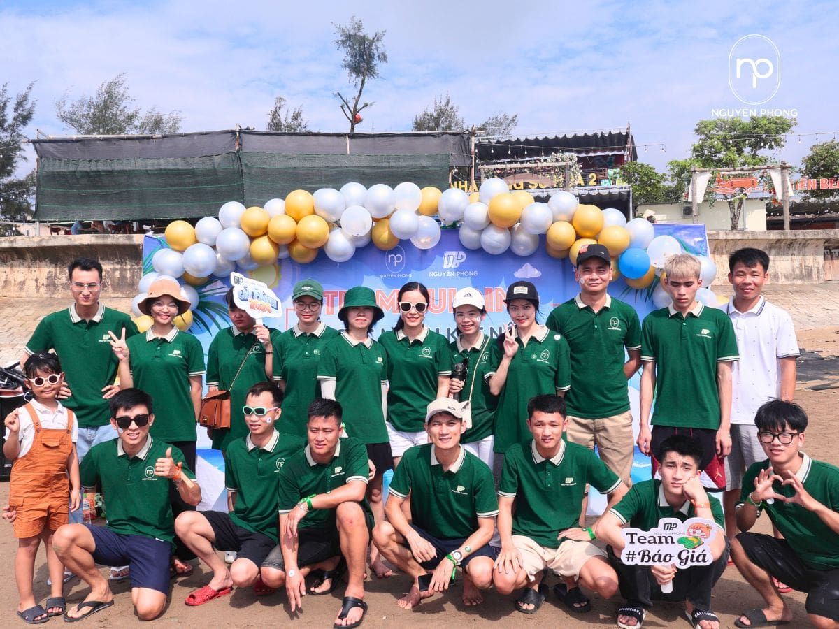 Đội Ngũ Nhân Viên