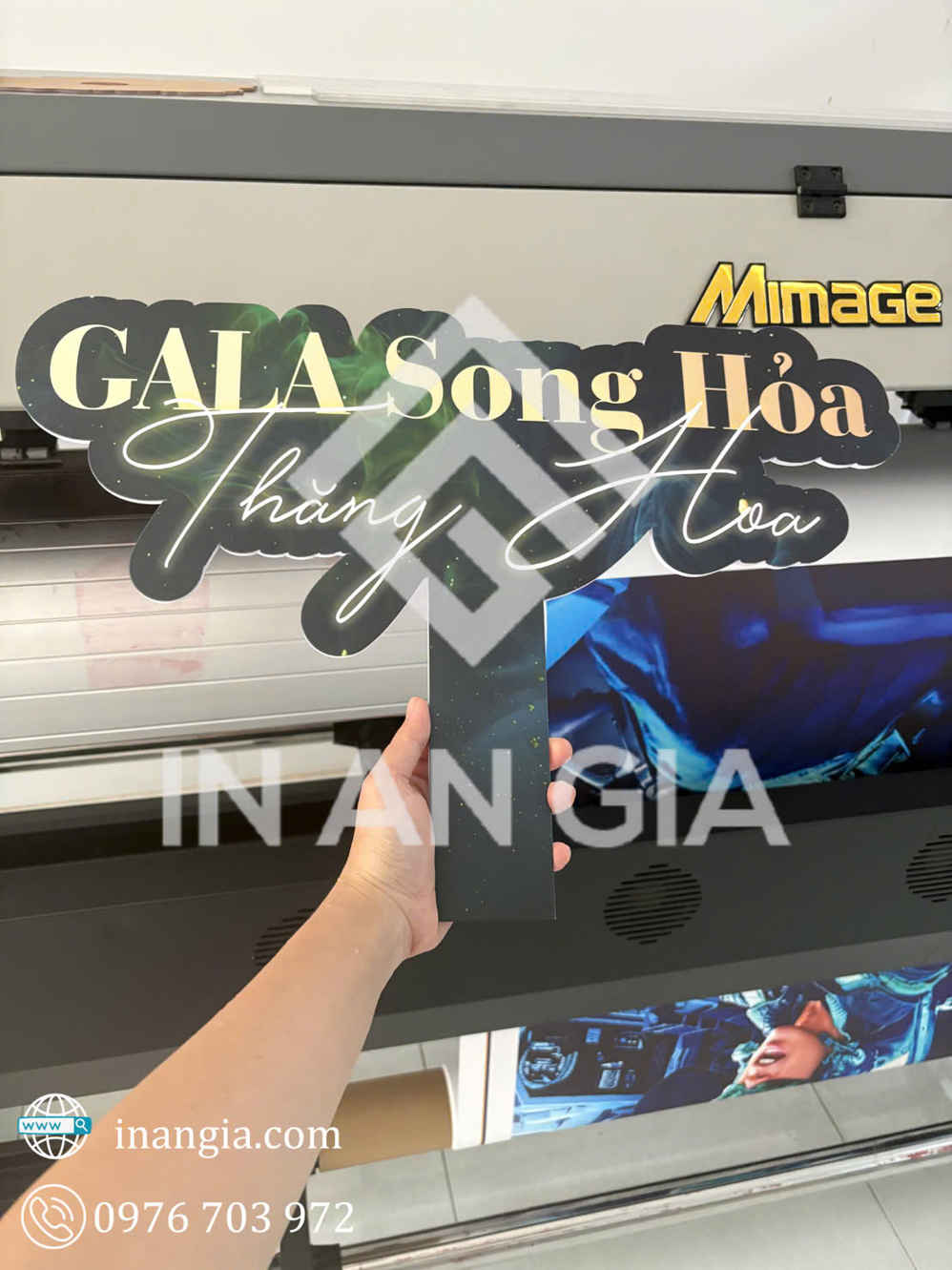 In Hashtag Cầm Tay
