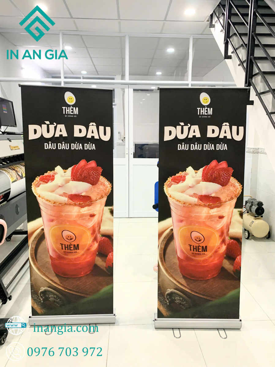 Standee quảng cáo nước dừa dâu thương hiệu THÊM đặt trong xưởng in IN AN GIA