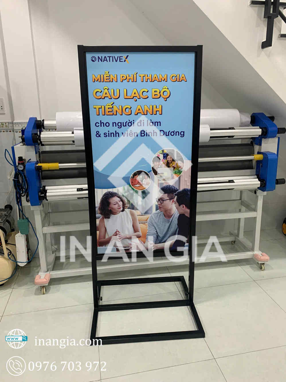 Standee khung sắt 60x160 chống gió tại xưởng in An Gia TPHCM