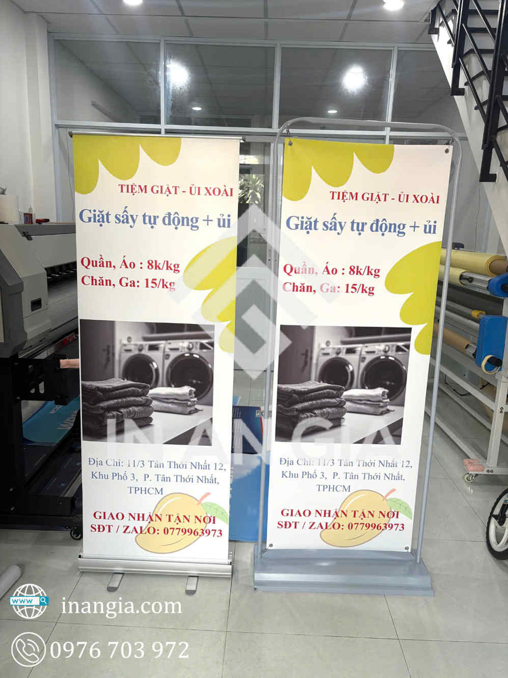 Standee quảng cáo tiệm giặt ủi Xoài trong Xưởng In An Gia