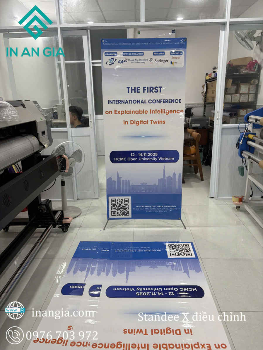 Standee X hội thảo quốc tế về Explainable Intelligence in Digital Twins tại HCMC Open University Vietnam