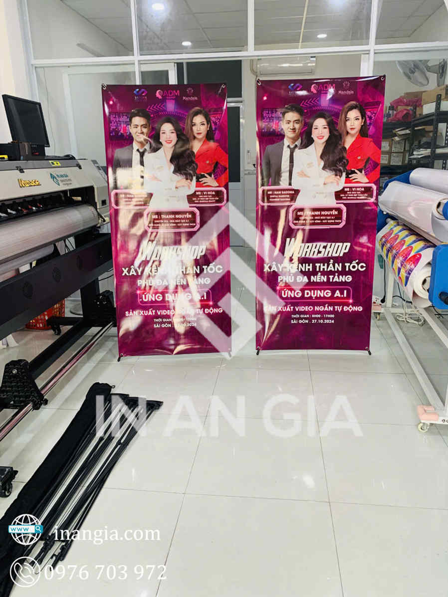 Standee X Hàn Quốc Đen 80x180cm