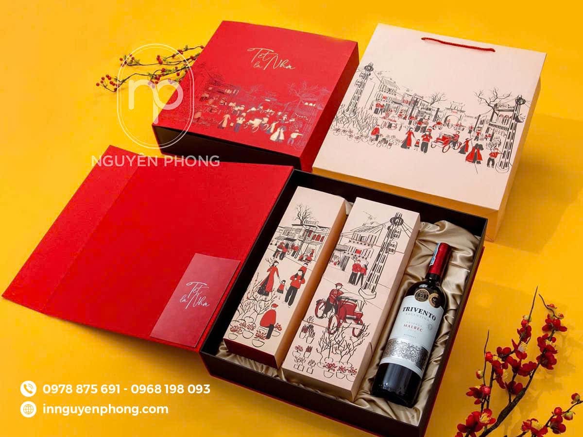 In hộp quà tết mang nét truyền thống